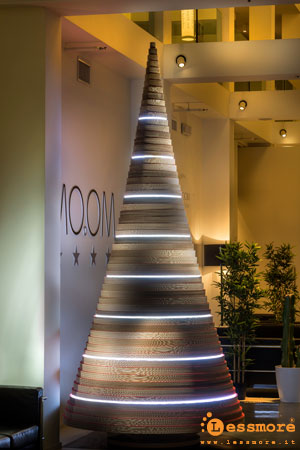 Christmas Tree Lessmore