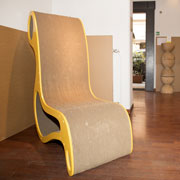 X2ChairEasy progettata da Giorgio Caporaso, vincitrice del premio ‘Top Design of The Year’ 2018 come esempio di arredo ecosostenibile nel rispetto dell'economia circolare. Photo Daniela Berruti
